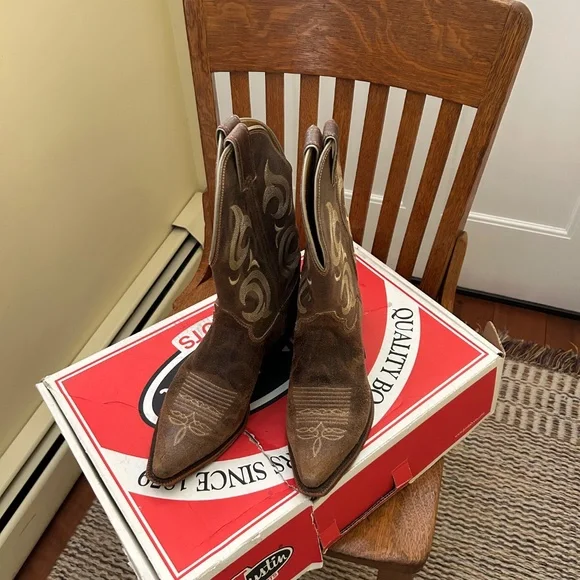 Justin western women’s size 10 - Picture 2 of 5